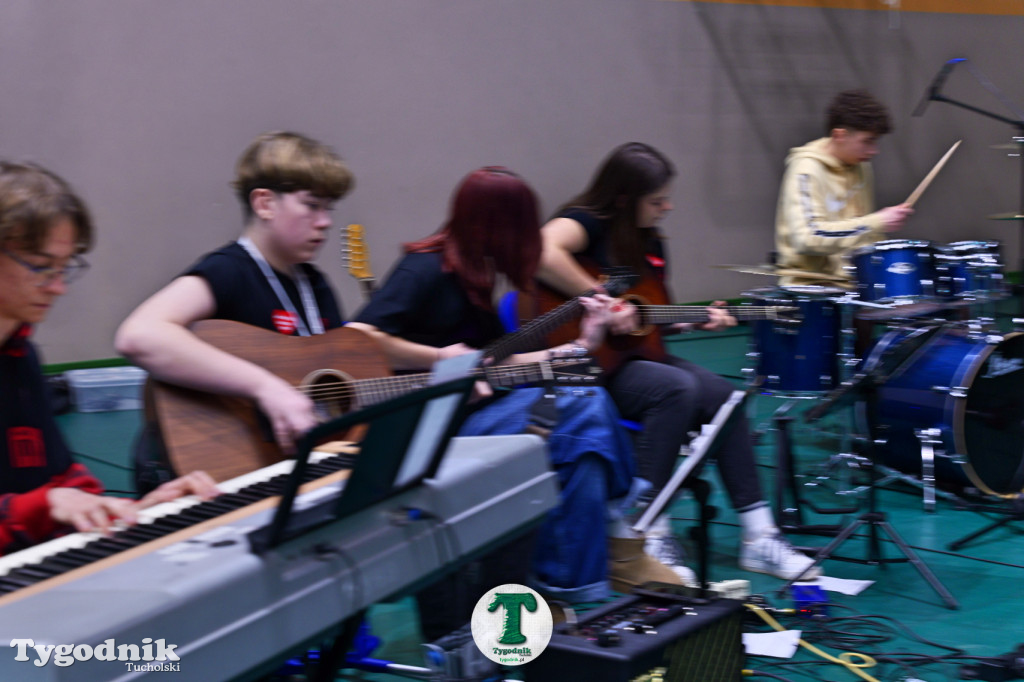 Finał WOŚP w Tucholi. Wolontariusze na ulicach, impreza w OSiR-ze