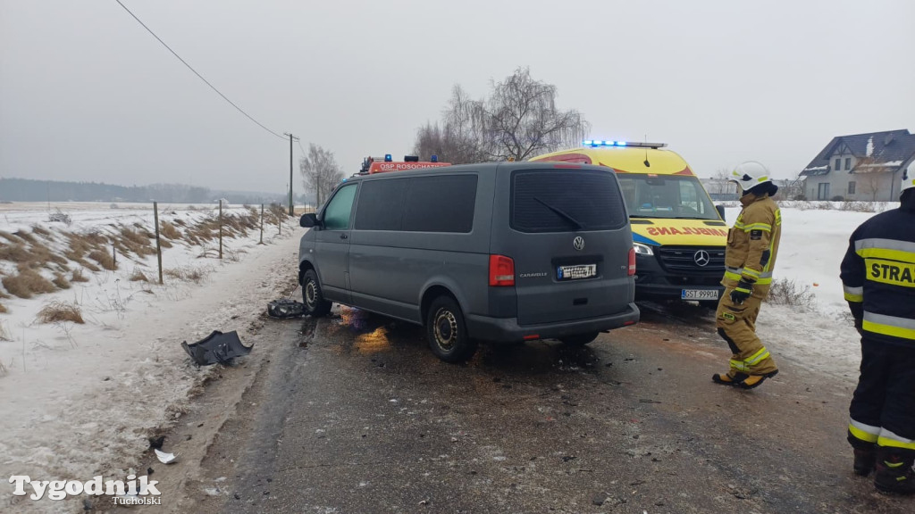Poważny wypadek na wyjeździe ze Śliwic w kierunku Czerska