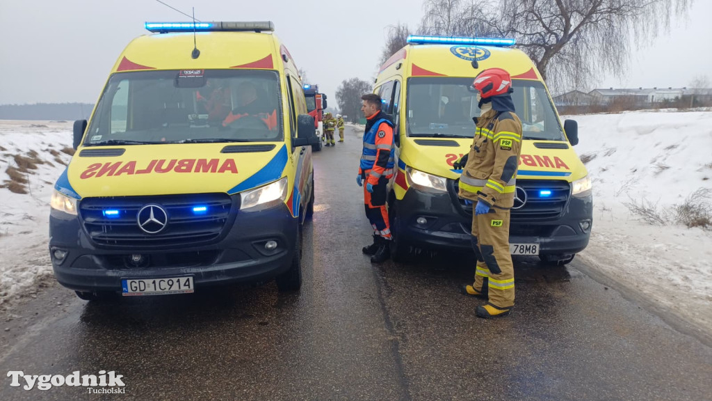 Poważny wypadek na wyjeździe ze Śliwic w kierunku Czerska