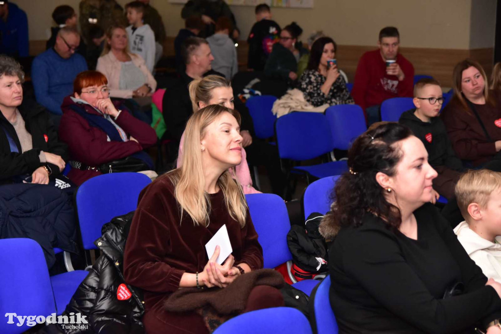 WOŚP Gostycyn: Występy, licytacje i światełko do nieba