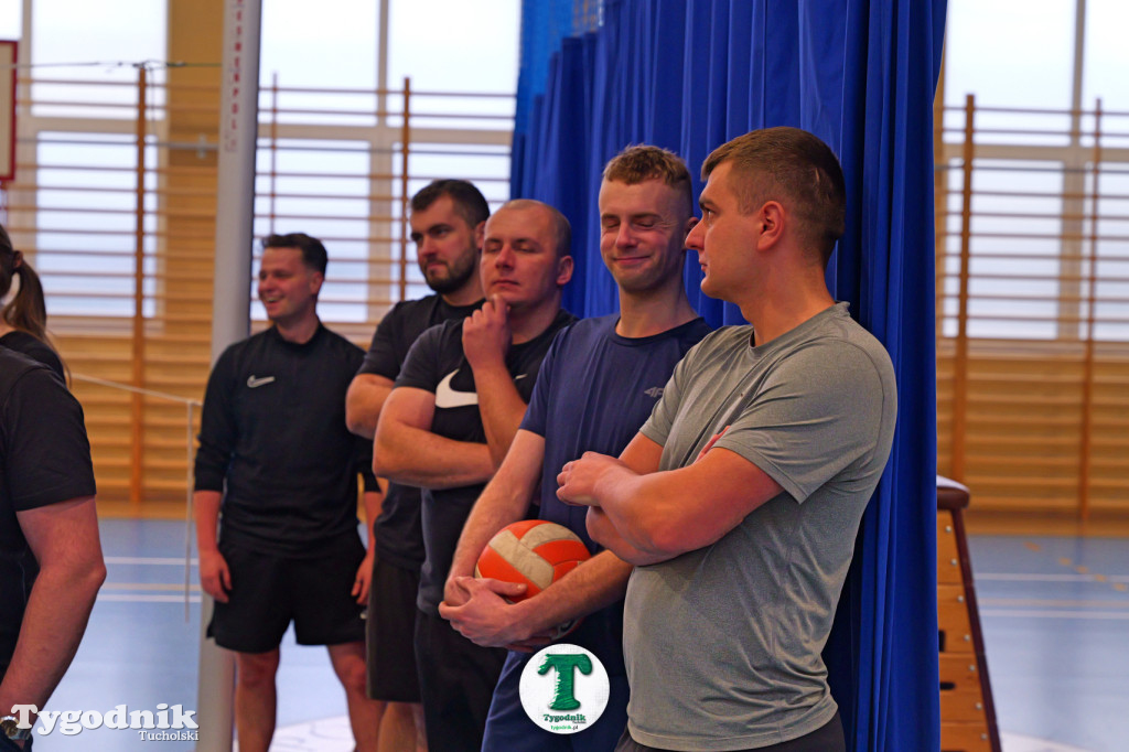 Siatkówka w SP Żalno na WOŚP