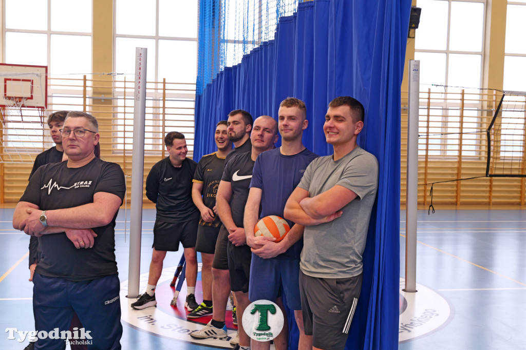 Siatkówka w SP Żalno na WOŚP