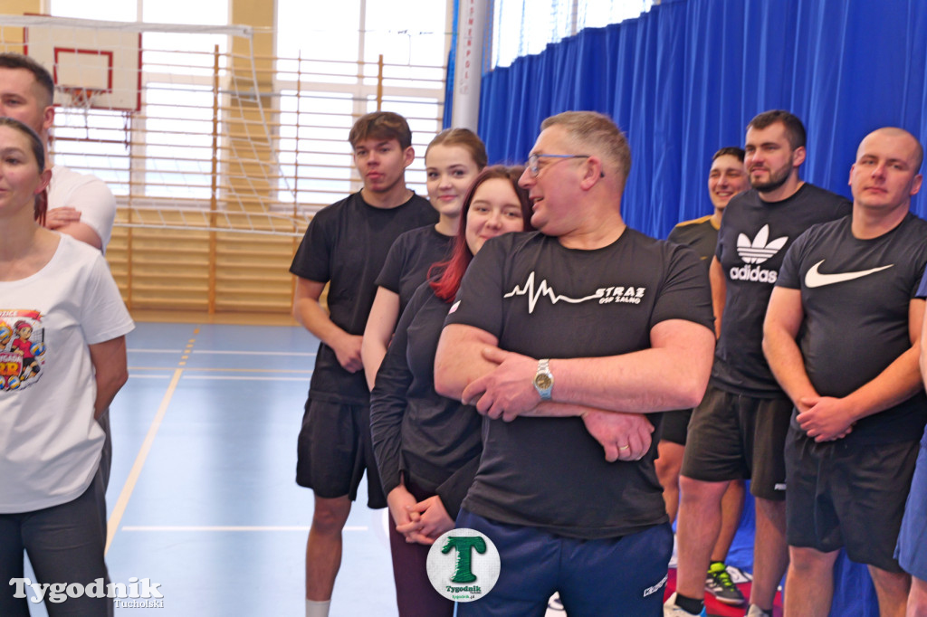 Siatkówka w SP Żalno na WOŚP