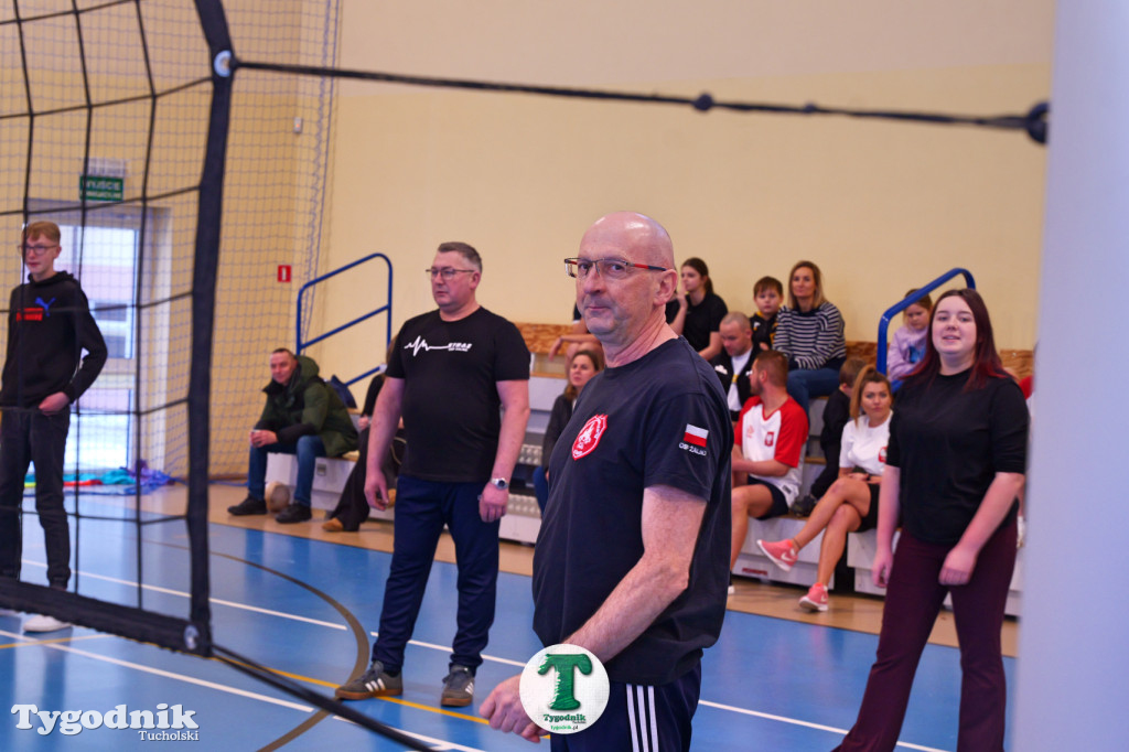 Siatkówka w SP Żalno na WOŚP