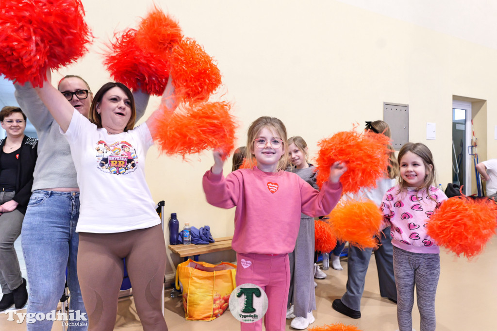 Siatkówka w SP Żalno na WOŚP