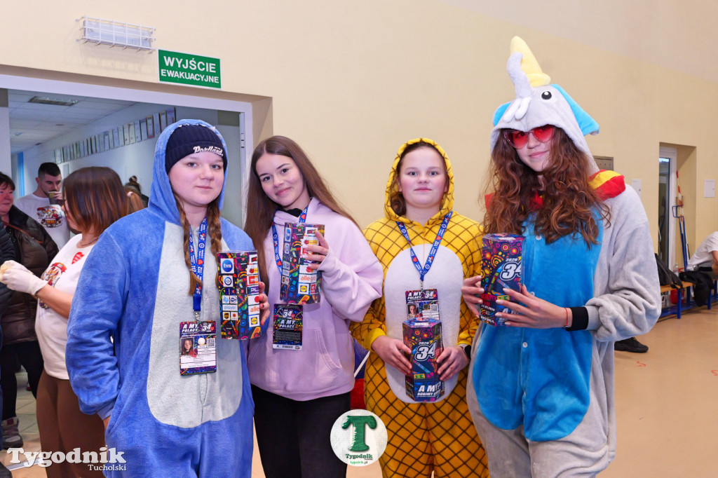 Siatkówka w SP Żalno na WOŚP