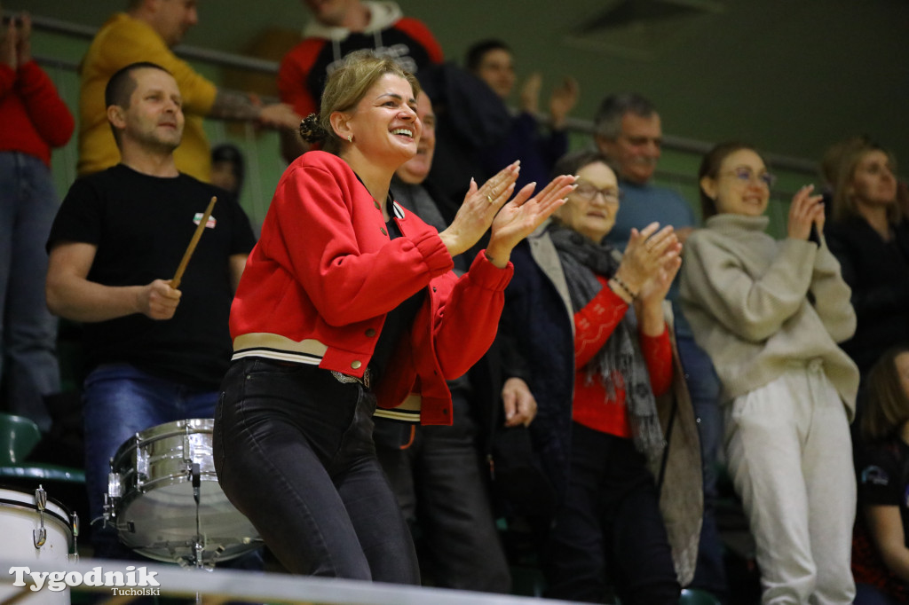 Siatkówka: młodziczki wygrały w Tucholi turniej barażowy