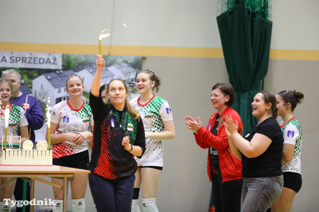 Siatkówka: młodziczki wygrały w Tucholi turniej barażowy
