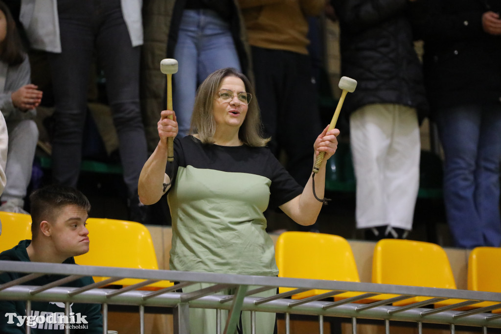 Siatkówka: młodziczki wygrały w Tucholi turniej barażowy