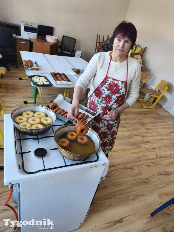 Charatatywna akcja KGW w Drożdzienicy dla Pawła Weltrowskiego