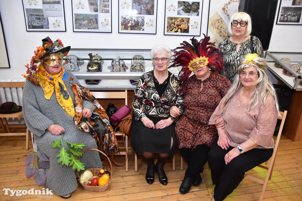 Maskenbal po raz kolejny zagościł w murach Muzeum Borów Tucholskich