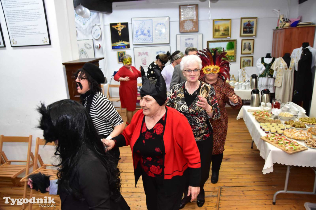 Maskenbal po raz kolejny zagościł w murach Muzeum Borów Tucholskich