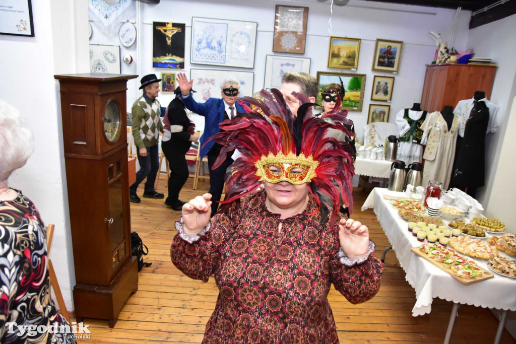 Maskenbal po raz kolejny zagościł w murach Muzeum Borów Tucholskich