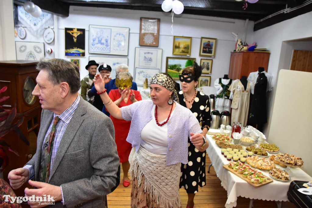 Maskenbal po raz kolejny zagościł w murach Muzeum Borów Tucholskich