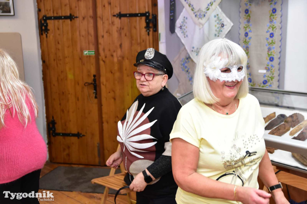 Maskenbal po raz kolejny zagościł w murach Muzeum Borów Tucholskich