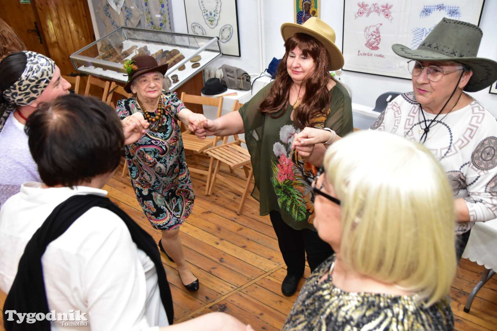 Maskenbal po raz kolejny zagościł w murach Muzeum Borów Tucholskich