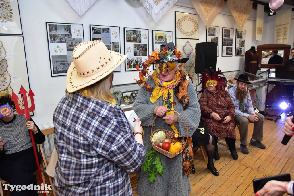 Maskenbal po raz kolejny zagościł w murach Muzeum Borów Tucholskich