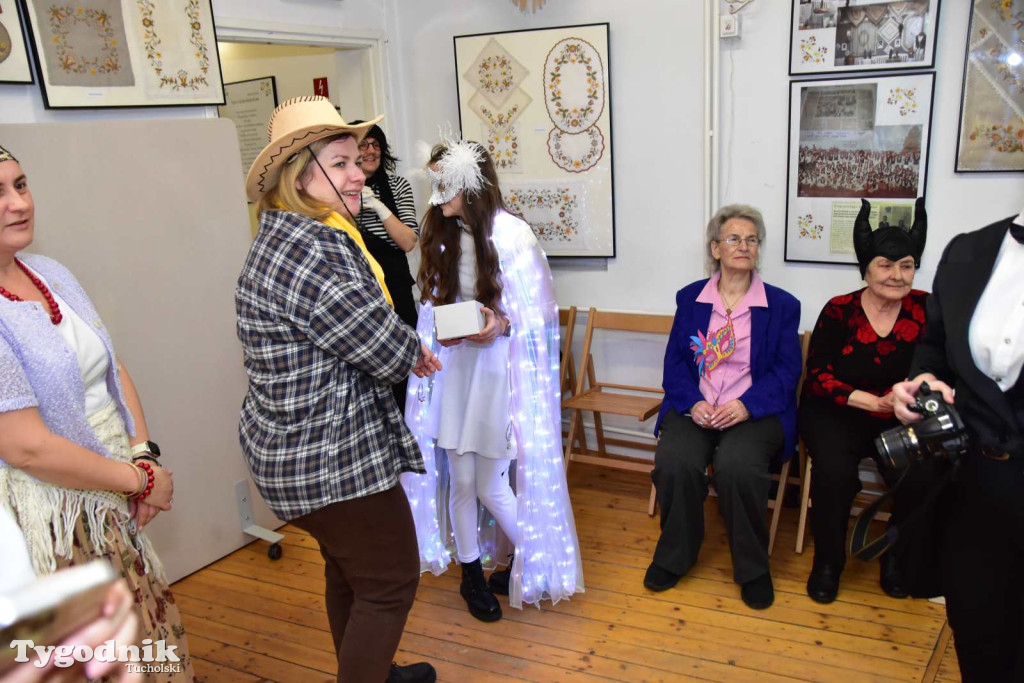 Maskenbal po raz kolejny zagościł w murach Muzeum Borów Tucholskich