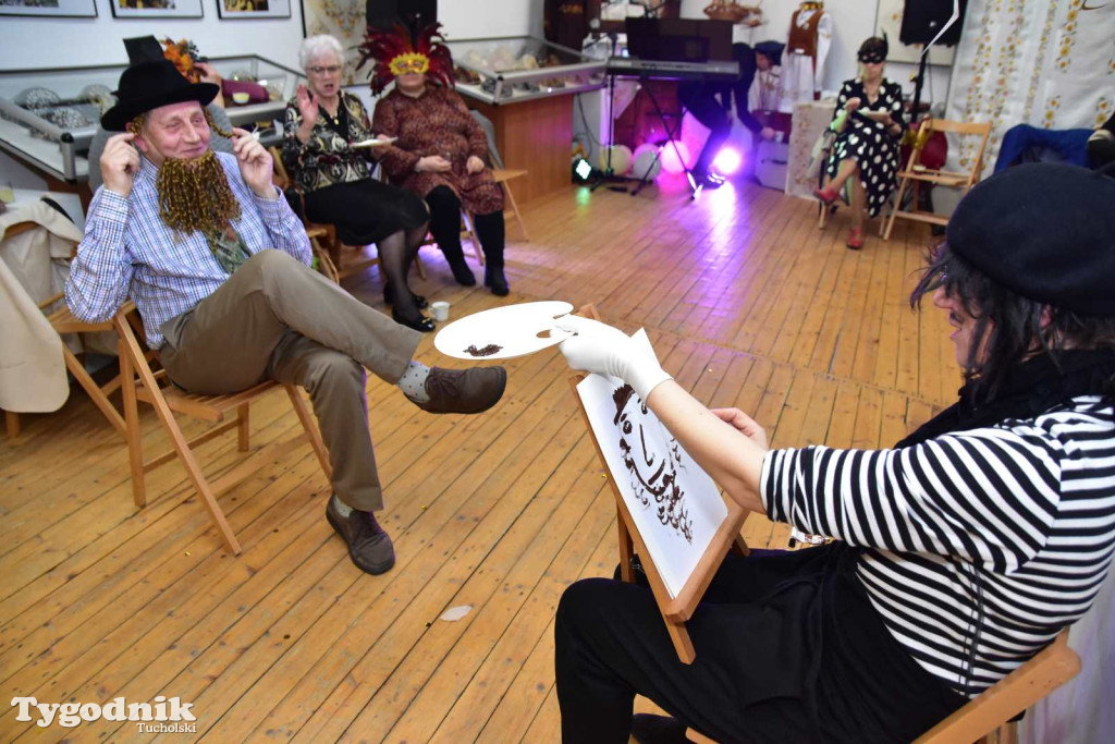 Maskenbal po raz kolejny zagościł w murach Muzeum Borów Tucholskich