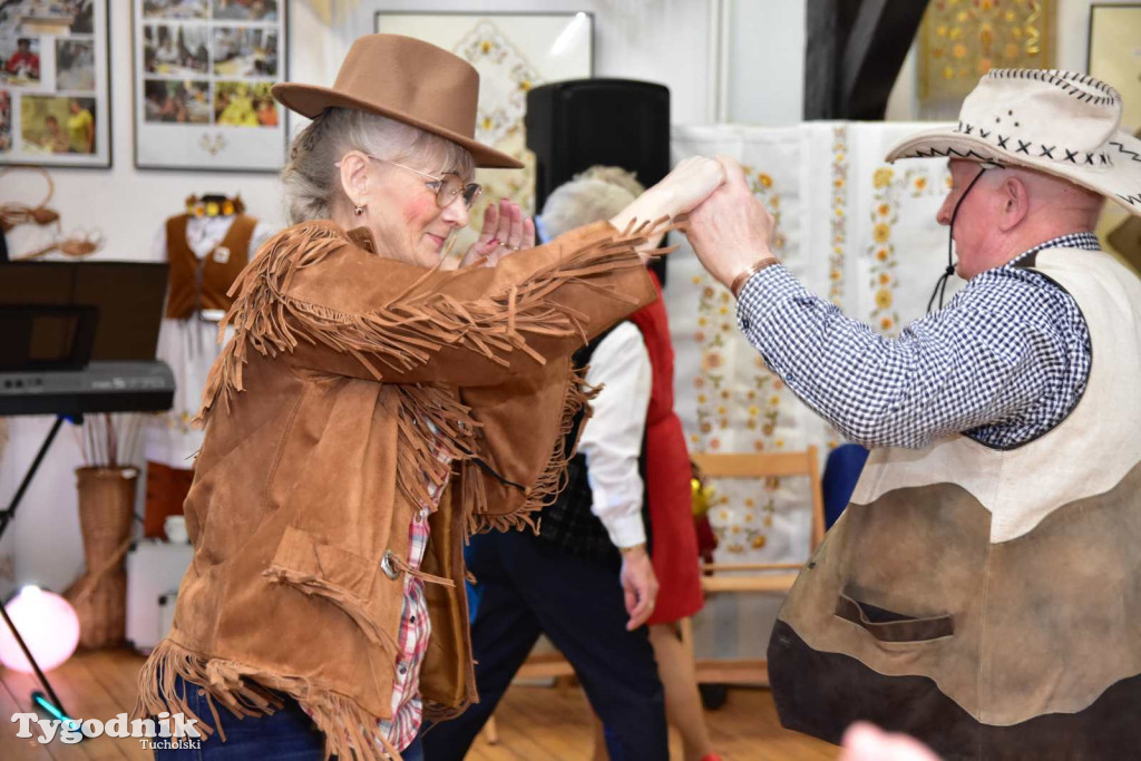 Maskenbal po raz kolejny zagościł w murach Muzeum Borów Tucholskich