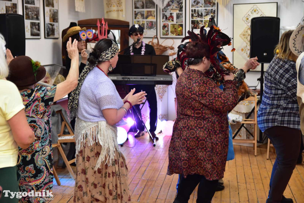 Maskenbal po raz kolejny zagościł w murach Muzeum Borów Tucholskich