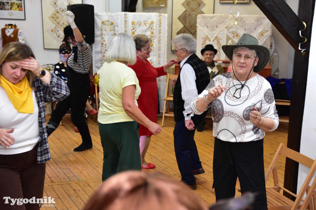 Maskenbal po raz kolejny zagościł w murach Muzeum Borów Tucholskich
