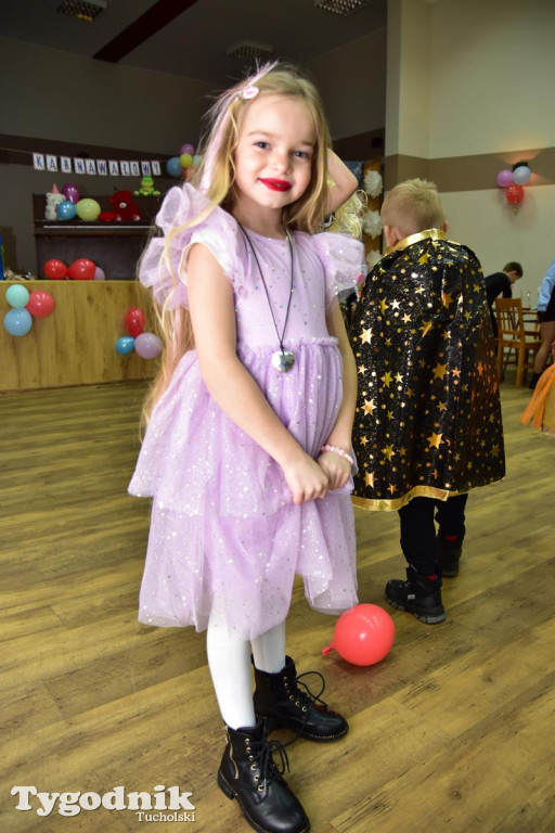 Bal karnawałowy w Wielkiej Kloni