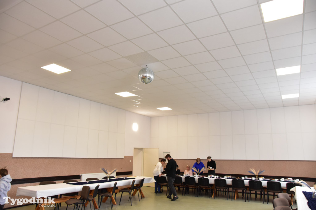 Minikowo: W czynie społecznym zadbali o akustykę w sali świetlicy wiejskiej