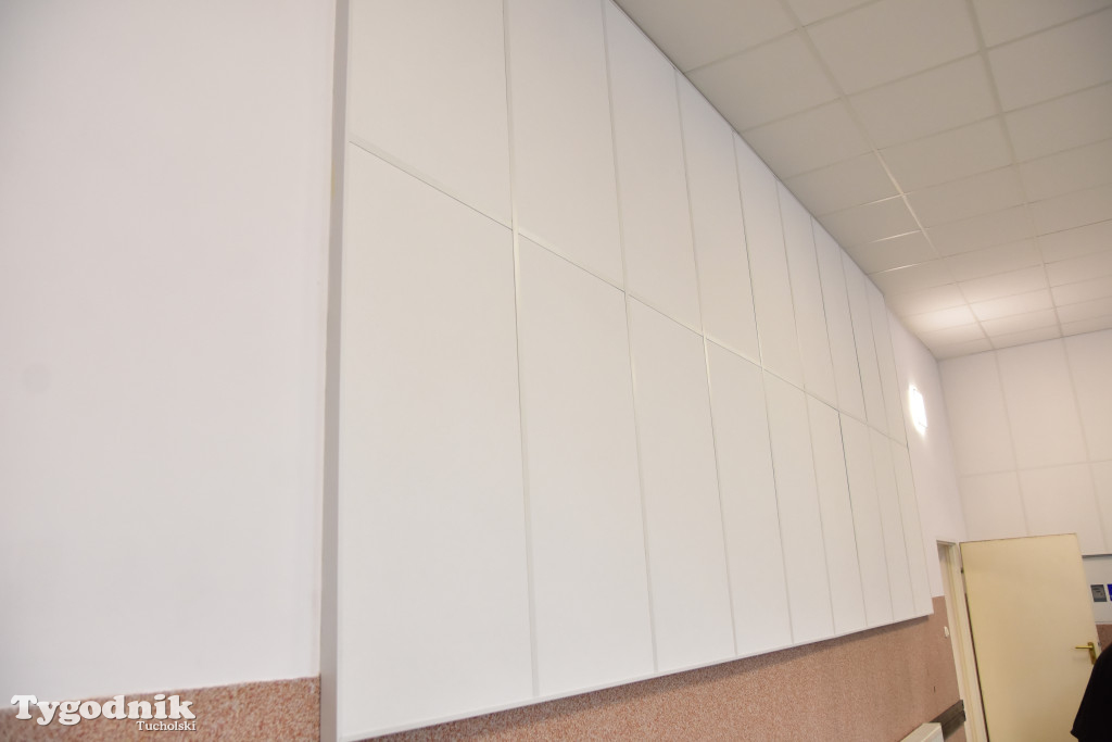 Minikowo: W czynie społecznym zadbali o akustykę w sali świetlicy wiejskiej