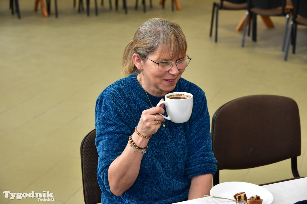 Minikowo: W czynie społecznym zadbali o akustykę w sali świetlicy wiejskiej