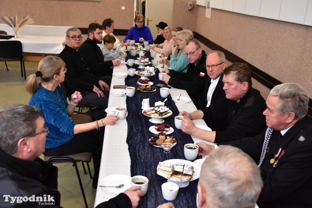 Minikowo: W czynie społecznym zadbali o akustykę w sali świetlicy wiejskiej