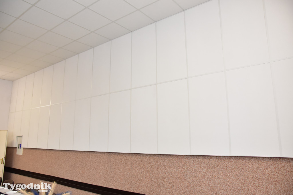 Minikowo: W czynie społecznym zadbali o akustykę w sali świetlicy wiejskiej