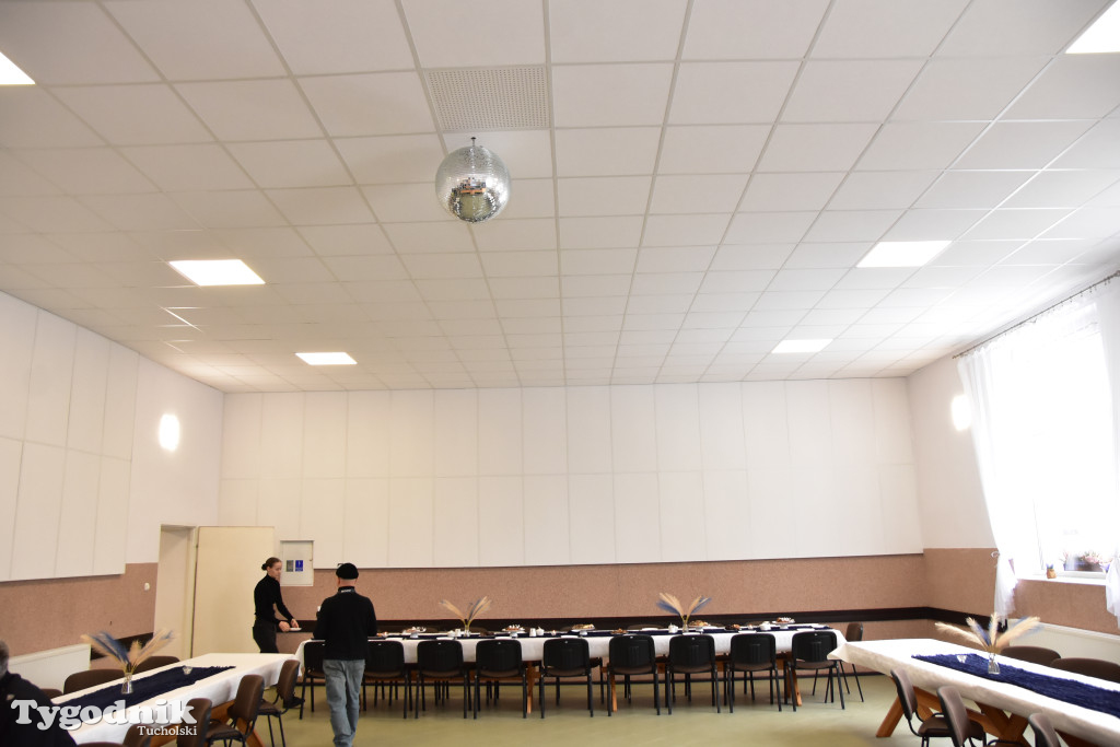 Minikowo: W czynie społecznym zadbali o akustykę w sali świetlicy wiejskiej