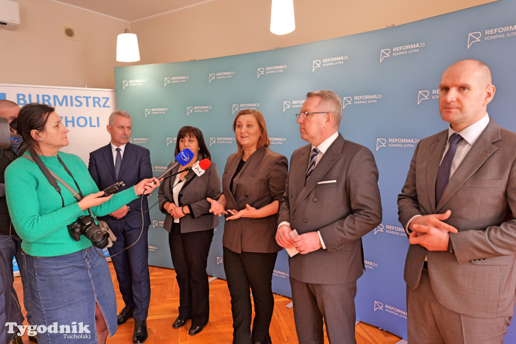 W Tucholi o reformie oświaty. Ministerstwo i kuratorium