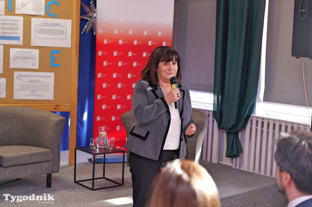 W Tucholi o reformie oświaty. Ministerstwo i kuratorium