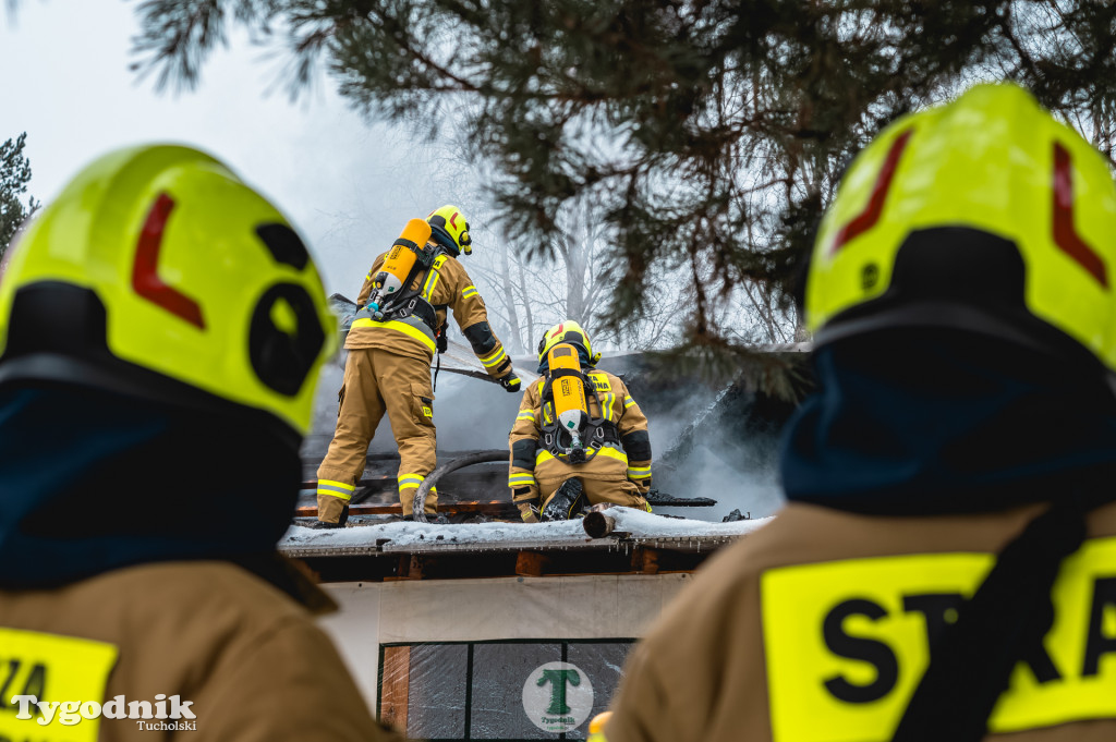 Pożar w gminie Cekcyn! Strażacy ruszyli do akcji w sobotę rano