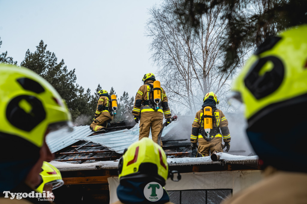 Pożar w gminie Cekcyn! Strażacy ruszyli do akcji w sobotę rano