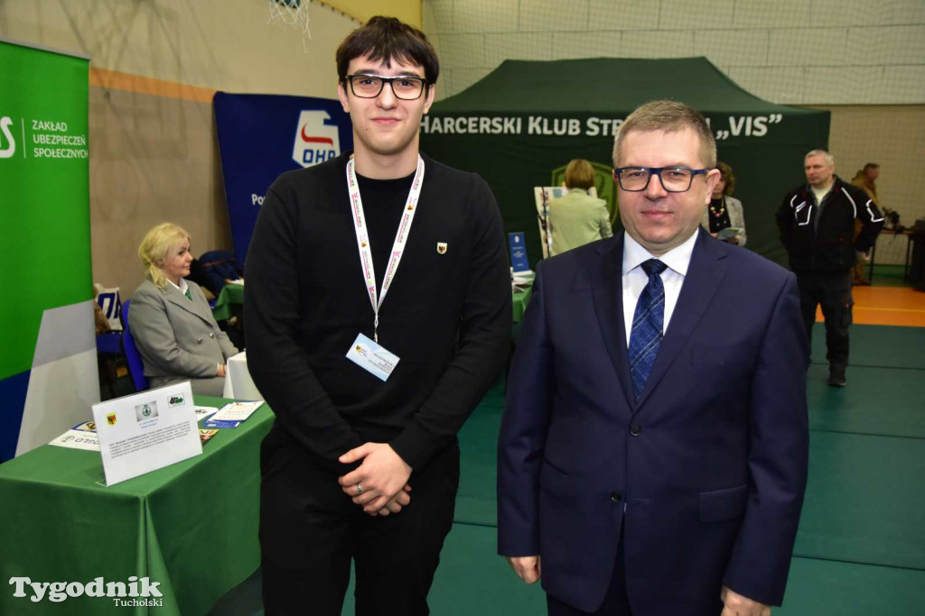 Tuchola: Tłum zainteresowanych na Targach Pracy i Festiwalu Służb Mundurowych