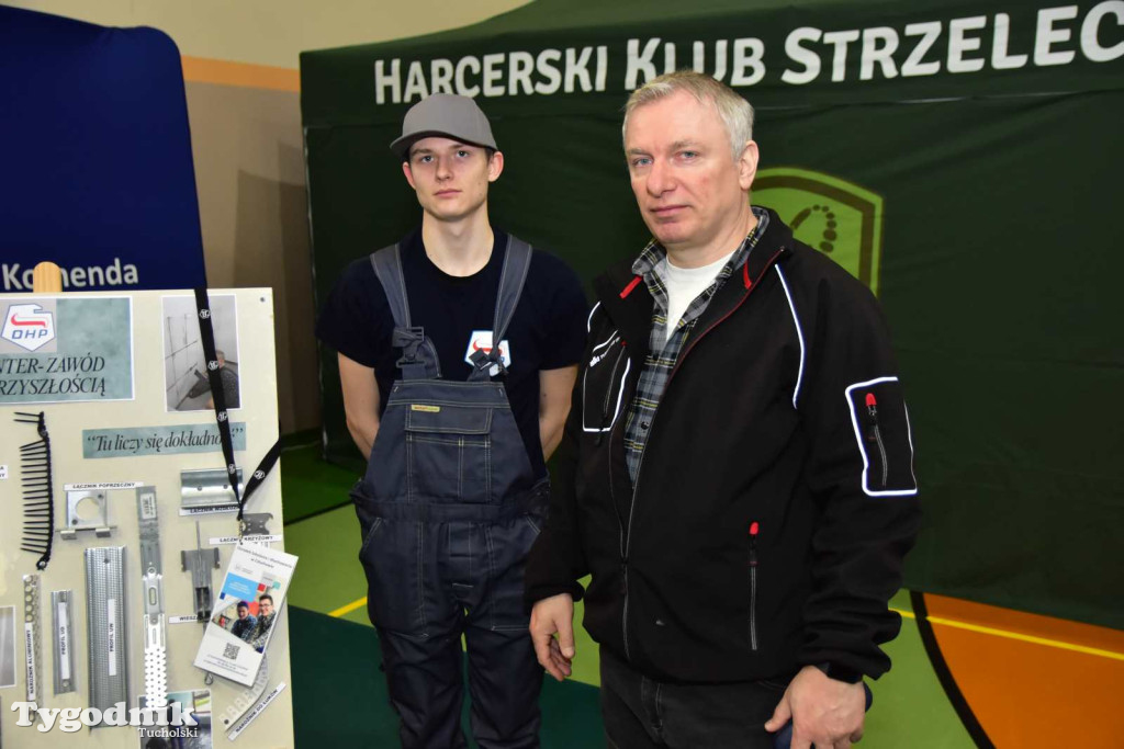 Tuchola: Tłum zainteresowanych na Targach Pracy i Festiwalu Służb Mundurowych