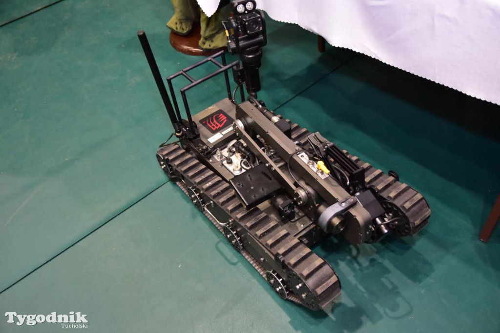 Tuchola: Tłum zainteresowanych na Targach Pracy i Festiwalu Służb Mundurowych