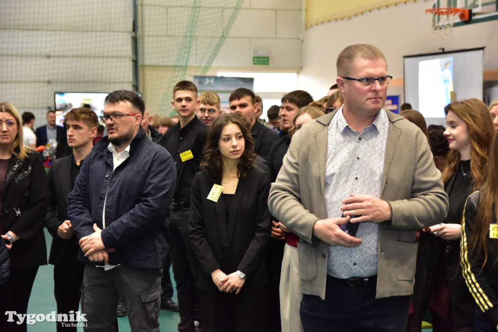 Tuchola: Tłum zainteresowanych na Targach Pracy i Festiwalu Służb Mundurowych