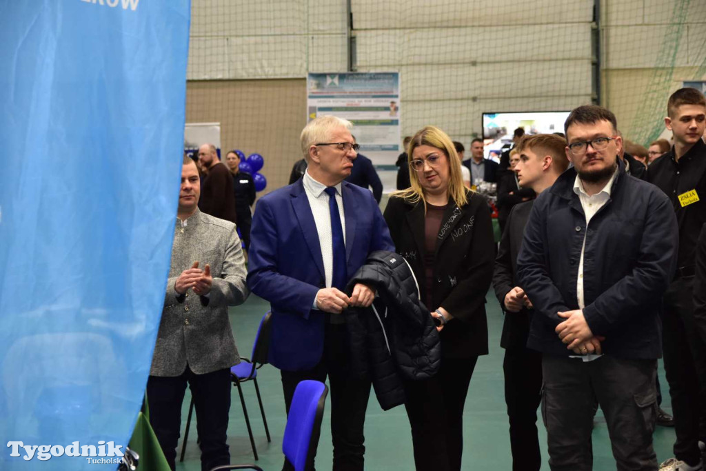 Tuchola: Tłum zainteresowanych na Targach Pracy i Festiwalu Służb Mundurowych