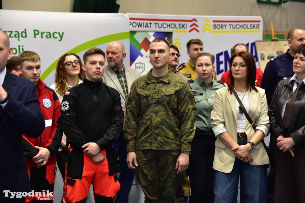 Tuchola: Tłum zainteresowanych na Targach Pracy i Festiwalu Służb Mundurowych