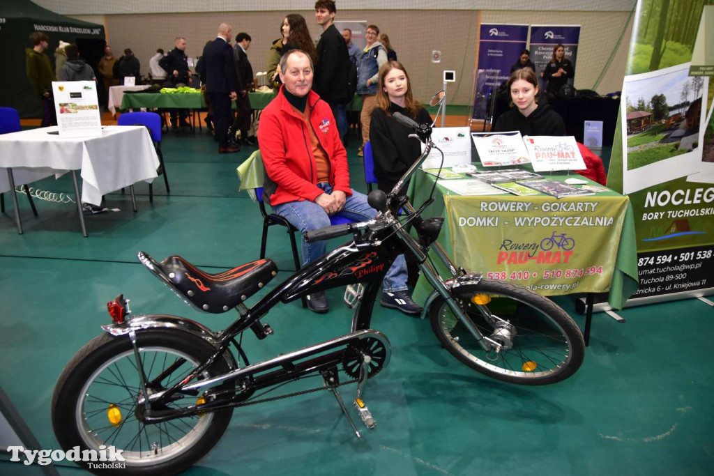 Tuchola: Tłum zainteresowanych na Targach Pracy i Festiwalu Służb Mundurowych