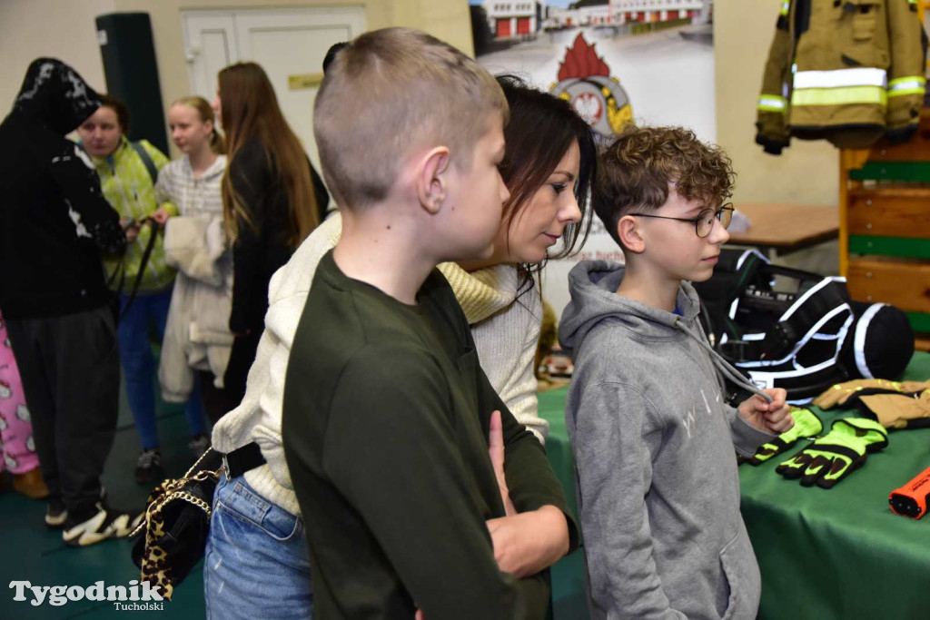 Tuchola: Tłum zainteresowanych na Targach Pracy i Festiwalu Służb Mundurowych