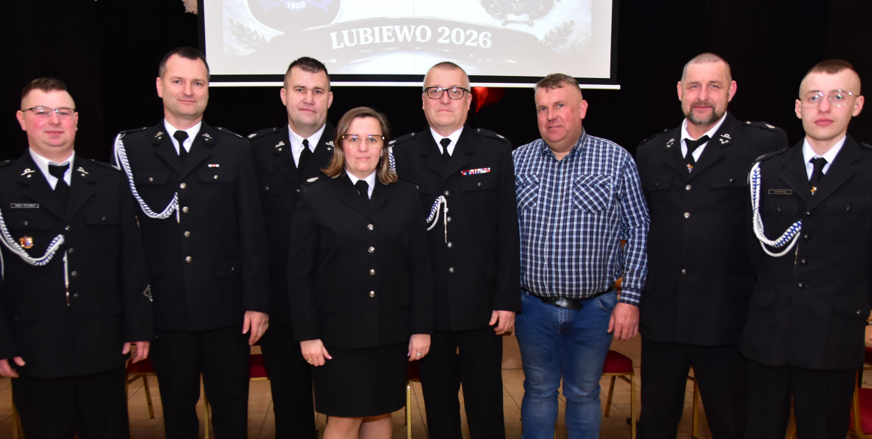 Druhny i druhowie z Lubiewa po zebraniu sprawozdawczo-wyborczym