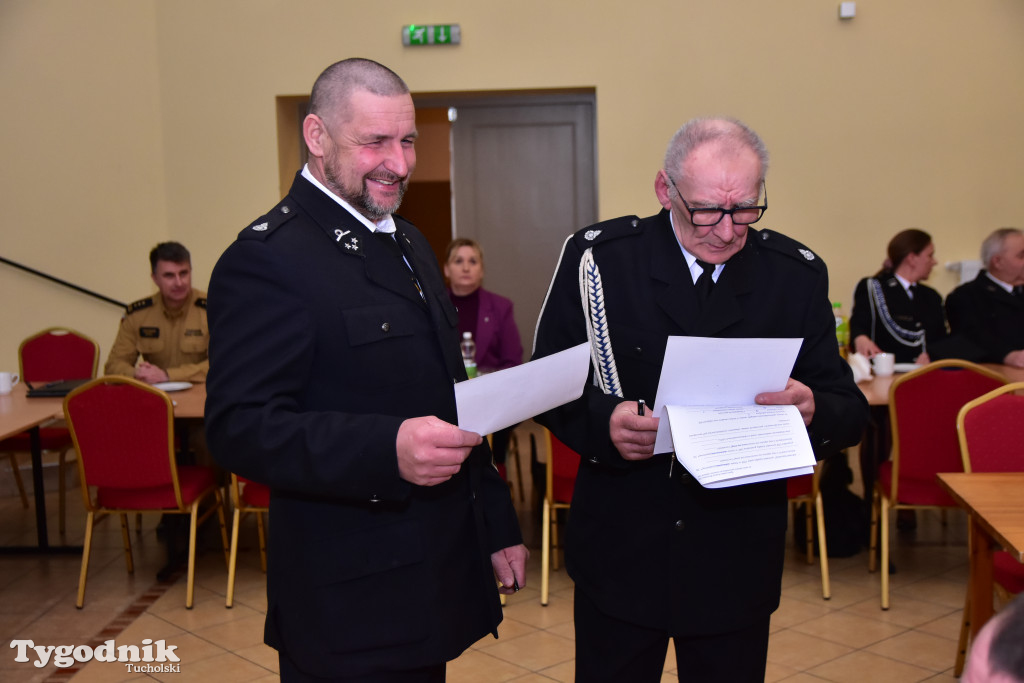 Druhny i druhowie z Lubiewa po zebraniu sprawozdawczo-wyborczym