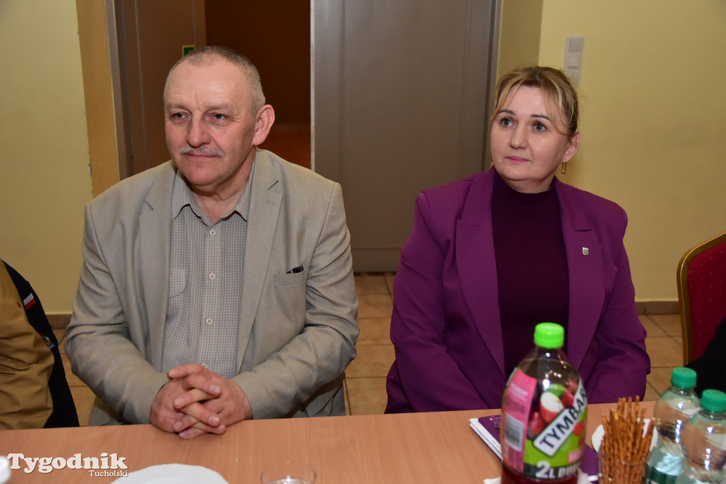 Druhny i druhowie z Lubiewa po zebraniu sprawozdawczo-wyborczym