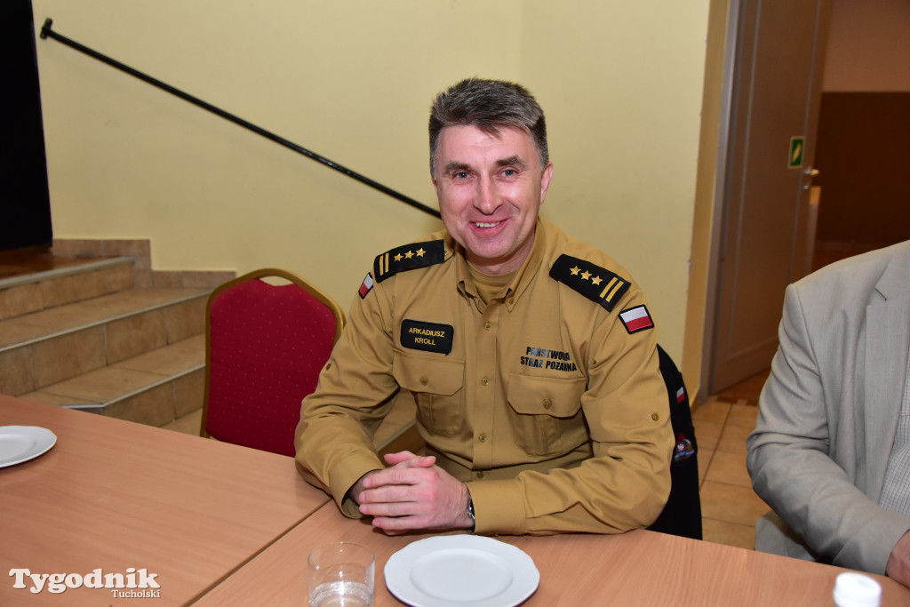 Druhny i druhowie z Lubiewa po zebraniu sprawozdawczo-wyborczym