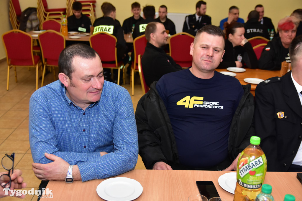 Druhny i druhowie z Lubiewa po zebraniu sprawozdawczo-wyborczym